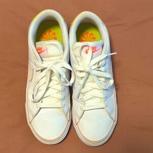 Fun, bright Nike sneakers, don’t wear at all and know they can get more use!